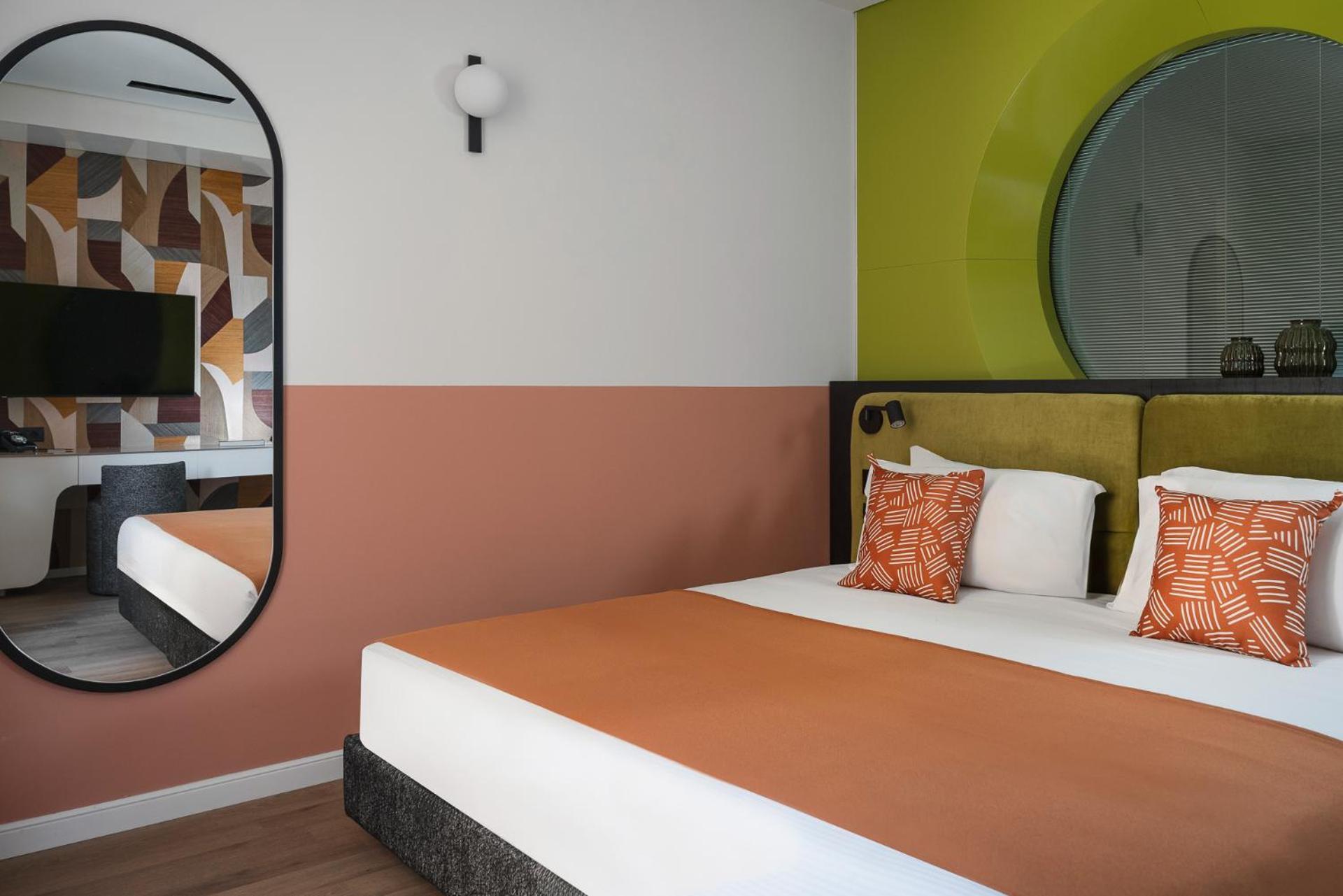 Duomo Hotel Римини Екстериор снимка